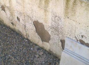Gardening in Spain, Hard Landscaping- Why does all the coating keep falling off the walls?